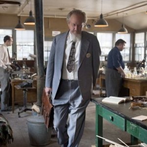 Manhattan: Daniel Stern nell'episodio Acceptable Limits
