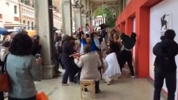 Flashmob 1 - Dancing with Maria