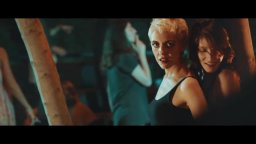 Teaser Trailer - Holiday