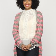 Black-ish: Tracee Ellis Ross in un'immagine promozionale della serie