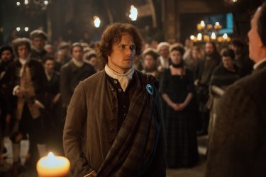 Outlander: Sam Heughan nell'episodio The Gathering