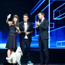 Alessandro Cattelan con Fedez e Victoria Cabello durante la presentazione dei palinsesti Sky 2014