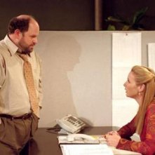Friends: Jason Alexander e Lisa Kudrow nell'episodio L'ultimo giorno di Rosita
