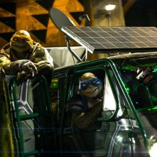 Tartarughe Ninja: i quattro mutanti tartaruga in una scena del film