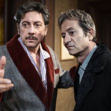 La buca: Sergio Castellitto con Rocco Papaleo in un'immagine del film