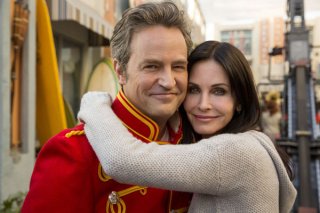COugar Town: Matthew Perry e Courtney Cox insieme sul set