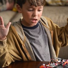 Extant: un'immagine di Pierce Gagnon nell'episodio A New World