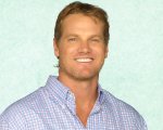 Cougar Town: Brian Van Holt lascia lo show