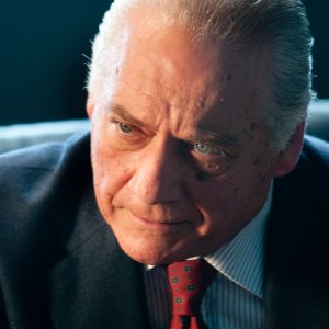 Ragion di Stato: Giorgio Colangeli in una scena tratta dalla miniserie tv