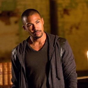 The Originals: una scena con Charles Michael Davis nell'episodio Rebirth