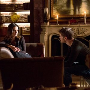 The Originals: Phoebe Tonkin e Jospeh Morgan nell'episodio Rebirth