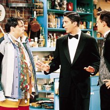 Friends: Matt LeBlanc, David Schwimmer e Matthew Perry nell'episodio Minuti contati