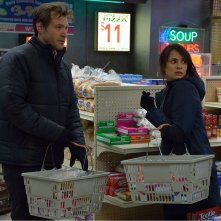 The Strain: Mia Maestro e Corey Stoll nell'episodio Creatures of the Night