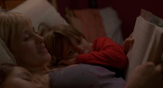 Boyhood: una bella immagine di Patricia Arquette col piccolo Ellar Coltrane