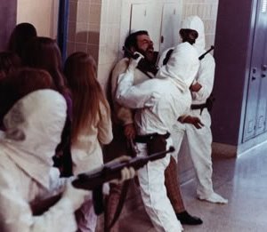 Una scena di La città verrà distrutta all'alba