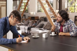 Un natale stupefacente: Lillo e Greg in una scena