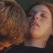 Under the Dome: Mike Vogel e Rachelle Lefevre nell'episodio Black Ice