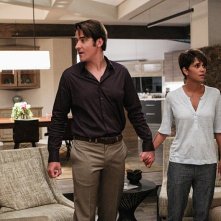 Extant: Halle Berry insieme a Goran Visnjic nell'episodio Ascension