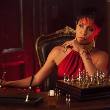 Gotham: Jada Pinkett-Smith in una scena della premiere della serie
