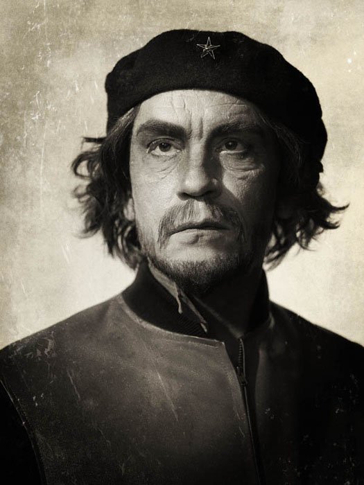 John Malkovich impersona Che Guevara nel progetto fotografico di Sandro Miller 'Malkovich, Malkovich, Malkovich: Homage to photographic masters'