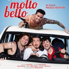 Locandina di Tutto molto bello