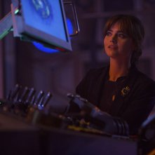 Doctor Who: una scena con Jenna-Louise Coleman nell'episodio Listen