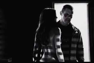 Clip 'Tu ancora mi vuoi' - Sin City - Una donna per uccidere
