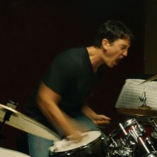 Whiplash: Miles Teller durante una concitatissima scena del film