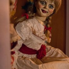 Annabelle: la bambola indemoniata in una scena del film