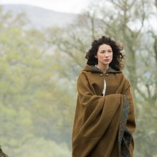 Outlander: Caitriona Balfe in una scena dell'episodio Both Sides Now
