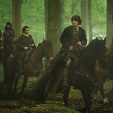 Outlander: Caitriona Balfe e Sam Heughan nell'episodio Both Sides Now