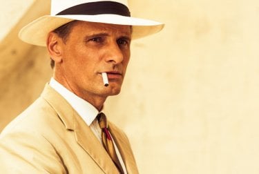 I due volti di gennaio: lo sguardo intenso di Viggo Mortensen in una scena del film