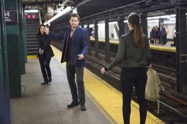 Forever: Ioan Gruffudd e Alana De La Garza nell'episodio Fountain of Youth