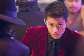 Lupin - Il Film: Oguri Shun, nel ruolo di Arsenio Lupin, in una scena