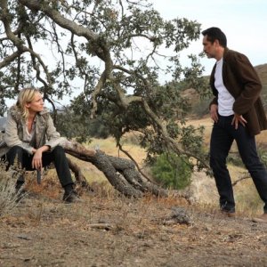 The Bridge: Diane Kruger e Demian Bichir nell'episodio Jubilex