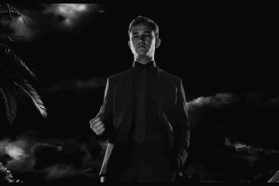 Clip 'Il poker, selvaggio potere' - Sin City - Una donna per uccidere