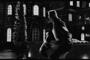 Clip 'Stanotte nessuno ci lascia la pelle' - Sin City - Una donna per uccidere