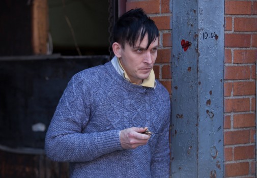 Gotham: Robin Lord Taylor interpreta Oswald Cobblepot in The Balloonman