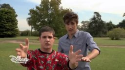 Clip 'La boy band' - Violetta