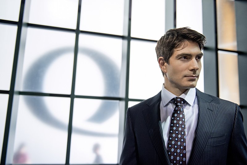 Arrow: Brandon Routh interpreta Ray Palmer in The Calm