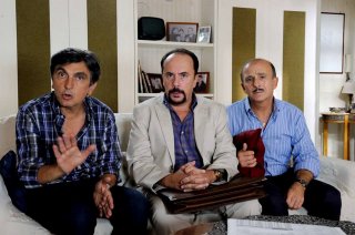 ...E fuori nevica!: Vincenzo Salemme con Maurizio Casagrande e Carlo Buccirosso in un momento del film