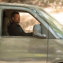 Revenge: James Tupper in una scena dell'episodio Disclosure