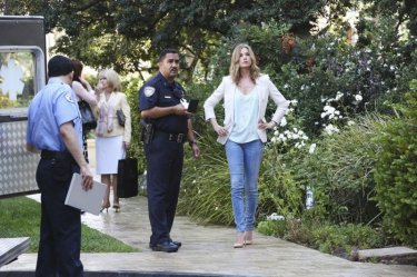 Revenge: l'attrice Emily VanCamp nell'episodio Disclosure