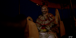 American Horror Story, John Carroll Lynch è Twisty the Clown in 'Freakshow'