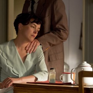 Manhattan: Olivia Williams in una scena dell'episodio Tangier