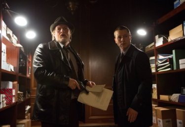 Gotham: Donal Logue e Ben McKenzie in Arkham