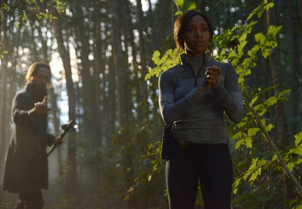 Sleepy Hollow: Tom Mison e Nicole Beharie in Go Where I Send Thee...