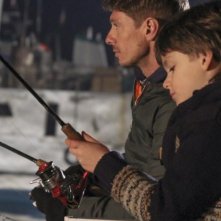 Mio papà: Giorgio Pasotti insieme al giovane Niccolò Calvagna in una scena del film