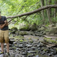 Guida tascabile per la felicità: Alex Wolff in una scena del film