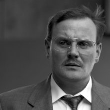 We are young. We are strong.: Devid Striesown in un primo piano tratto dal film